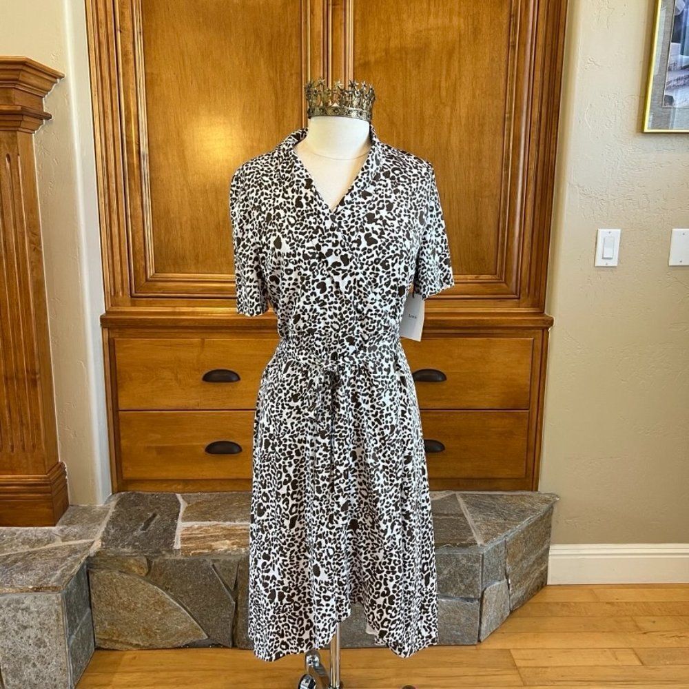 Lewit Brown and Cream Cheetah Print Silk Wrap Around Dress Size 8 NWT
